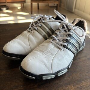 Adidas Tour360 Traxion THINtech climaproof men’s golf shoes size 9.5 black/white